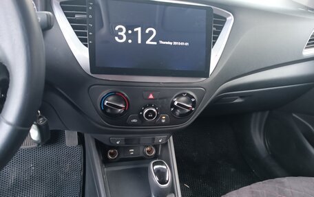 Hyundai Solaris II рестайлинг, 2020 год, 1 600 000 рублей, 5 фотография