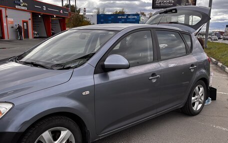 KIA cee'd I рестайлинг, 2008 год, 600 000 рублей, 15 фотография