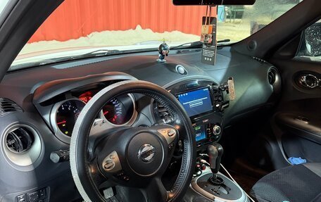 Nissan Juke II, 2011 год, 950 000 рублей, 10 фотография