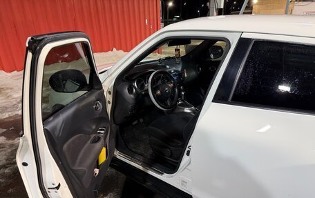 Nissan Juke II, 2011 год, 950 000 рублей, 9 фотография