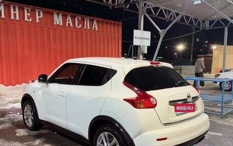 Nissan Juke II, 2011 год, 950 000 рублей, 4 фотография