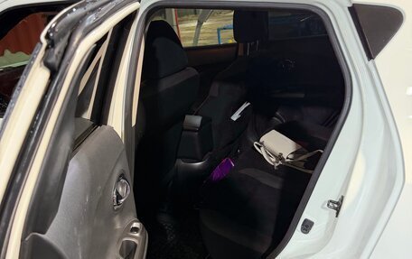 Nissan Juke II, 2011 год, 950 000 рублей, 11 фотография