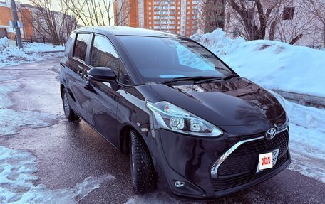 Toyota Sienta II, 2020 год, 1 890 000 рублей, 9 фотография