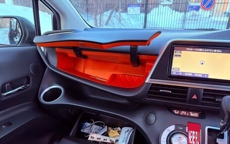 Toyota Sienta II, 2020 год, 1 890 000 рублей, 18 фотография