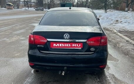 Volkswagen Jetta VI, 2012 год, 750 000 рублей, 3 фотография