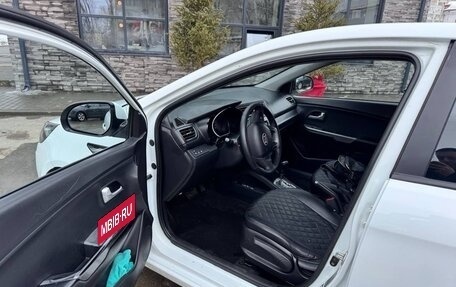 KIA Rio III рестайлинг, 2014 год, 650 000 рублей, 10 фотография