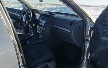 Skoda Octavia, 2011 год, 780 000 рублей, 11 фотография