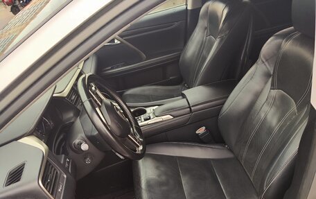 Lexus RX IV рестайлинг, 2017 год, 3 900 000 рублей, 11 фотография
