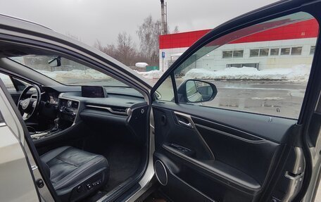 Lexus RX IV рестайлинг, 2017 год, 3 900 000 рублей, 16 фотография