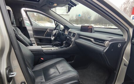 Lexus RX IV рестайлинг, 2017 год, 3 900 000 рублей, 17 фотография