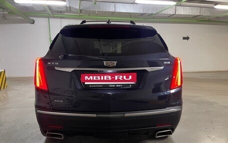 Cadillac XT5 I рестайлинг, 2019 год, 3 250 000 рублей, 3 фотография