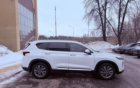 Hyundai Santa Fe IV, 2018 год, 2 650 000 рублей, 3 фотография