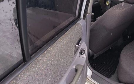 Hyundai Accent II, 2006 год, 290 000 рублей, 3 фотография