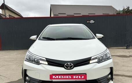 Toyota Corolla, 2018 год, 1 630 000 рублей, 2 фотография