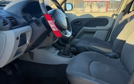 Renault Symbol I, 2006 год, 350 000 рублей, 10 фотография