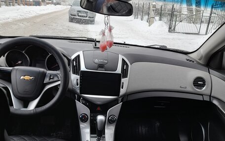 Chevrolet Cruze II, 2012 год, 850 000 рублей, 3 фотография