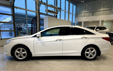 Hyundai Sonata VI, 2011 год, 1 090 000 рублей, 2 фотография