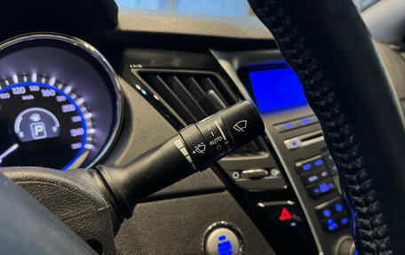 Hyundai Sonata VI, 2011 год, 1 090 000 рублей, 16 фотография