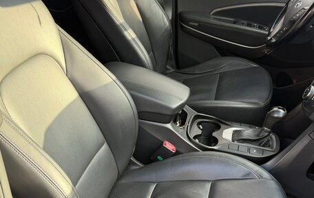 Hyundai Santa Fe III рестайлинг, 2013 год, 1 690 000 рублей, 6 фотография