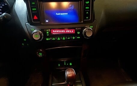 Toyota Land Cruiser Prado 150 рестайлинг 2, 2017 год, 4 750 000 рублей, 8 фотография