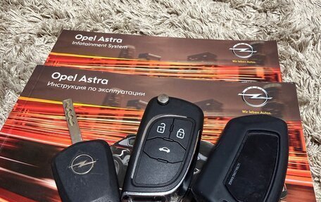 Opel Astra J, 2011 год, 880 000 рублей, 23 фотография