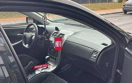 Toyota Corolla, 2011 год, 1 080 000 рублей, 10 фотография