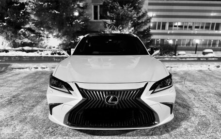 Lexus ES VII, 2019 год, 3 899 999 рублей, 1 фотография
