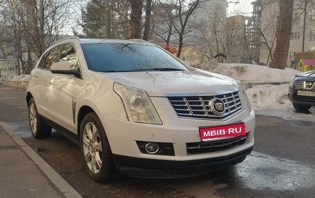 Cadillac SRX II рестайлинг, 2014 год, 1 550 000 рублей, 1 фотография