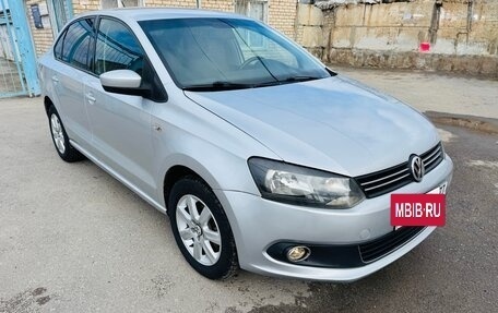 Volkswagen Polo VI (EU Market), 2012 год, 657 000 рублей, 2 фотография