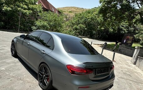 Mercedes-Benz E-Класс AMG, 2021 год, 6 950 000 рублей, 5 фотография