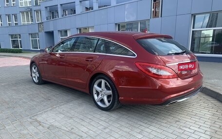Mercedes-Benz CLS, 2013 год, 2 500 000 рублей, 14 фотография