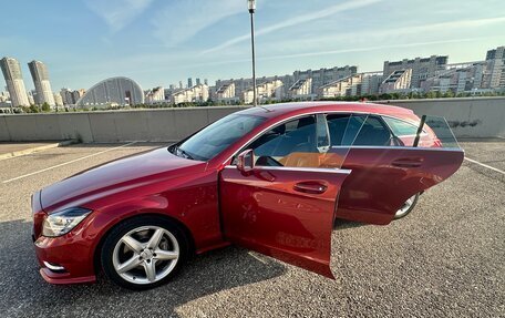 Mercedes-Benz CLS, 2013 год, 2 500 000 рублей, 34 фотография