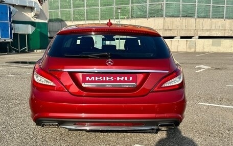 Mercedes-Benz CLS, 2013 год, 2 500 000 рублей, 24 фотография