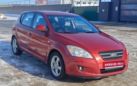 KIA cee'd I рестайлинг, 2009 год, 660 000 рублей, 2 фотография