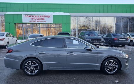 Hyundai Sonata VIII, 2020 год, 2 700 000 рублей, 1 фотография