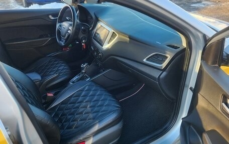 Hyundai Solaris II рестайлинг, 2017 год, 650 000 рублей, 8 фотография