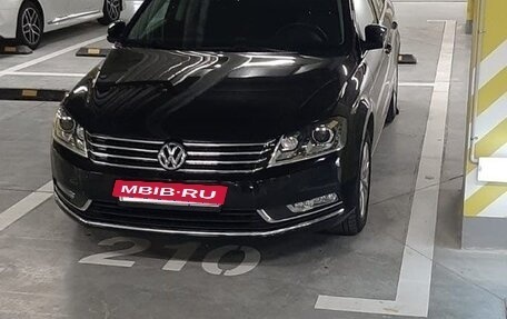 Volkswagen Passat B7, 2011 год, 1 550 000 рублей, 2 фотография