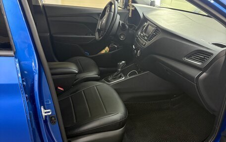 Hyundai Solaris II рестайлинг, 2017 год, 1 000 000 рублей, 4 фотография