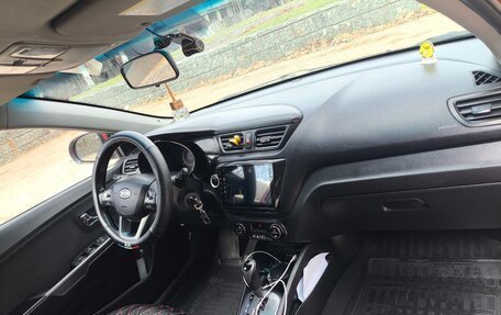 KIA Rio III рестайлинг, 2012 год, 840 000 рублей, 17 фотография