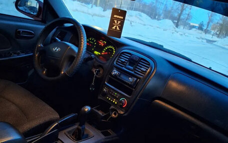 Hyundai Sonata IV рестайлинг, 2005 год, 370 000 рублей, 19 фотография