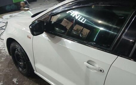 Volkswagen Polo VI (EU Market), 2020 год, 1 100 000 рублей, 2 фотография