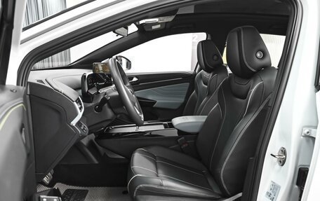 Volkswagen ID.4, 2022 год, 2 748 000 рублей, 10 фотография