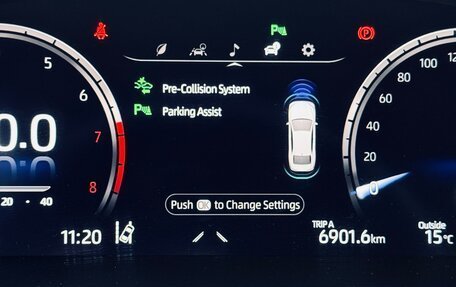 Toyota Camry, 2023 год, 3 350 000 рублей, 15 фотография