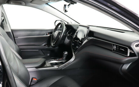 Toyota Camry, 2021 год, 3 397 000 рублей, 10 фотография