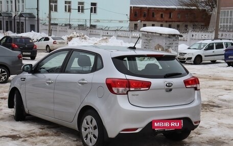 KIA Rio III рестайлинг, 2017 год, 1 000 000 рублей, 2 фотография