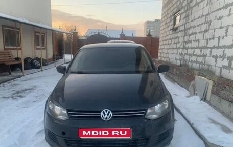 Volkswagen Polo VI (EU Market), 2011 год, 300 000 рублей, 1 фотография