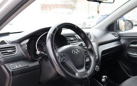 KIA Rio III рестайлинг, 2017 год, 1 000 000 рублей, 7 фотография