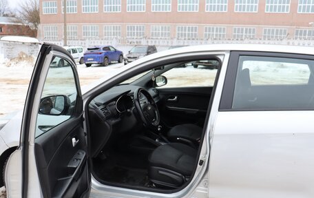 KIA Rio III рестайлинг, 2017 год, 1 000 000 рублей, 6 фотография