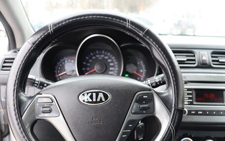 KIA Rio III рестайлинг, 2017 год, 1 000 000 рублей, 10 фотография