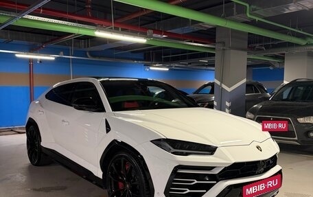 Lamborghini Urus I, 2020 год, 23 000 000 рублей, 2 фотография
